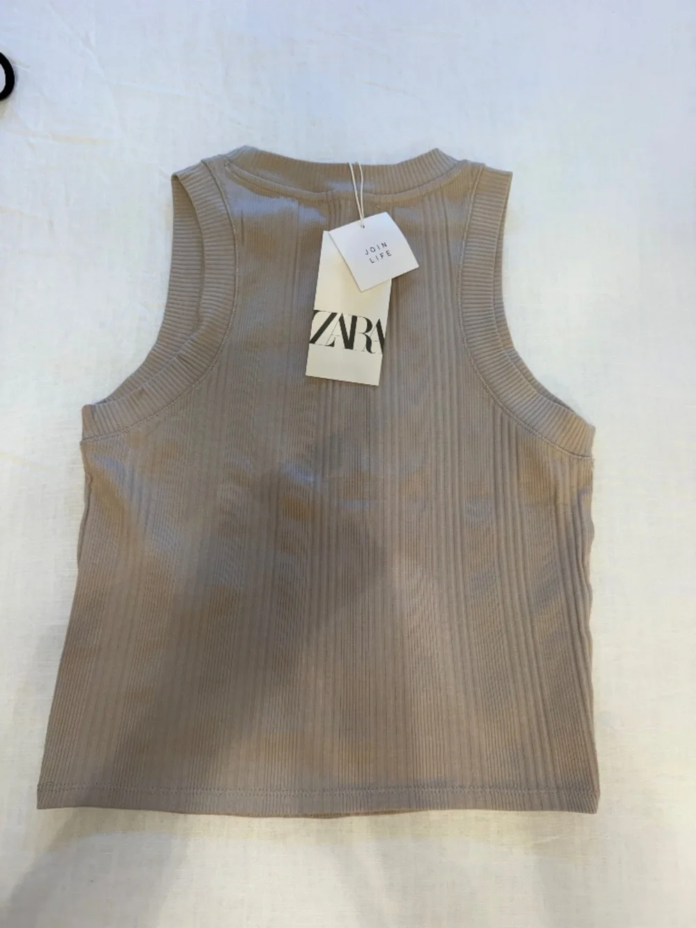 Brand New ZARA Waist Length Ribbed Tank - Size Medium
